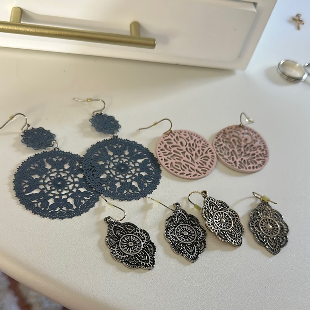 Maurice’s Bundle of 4 earrings
